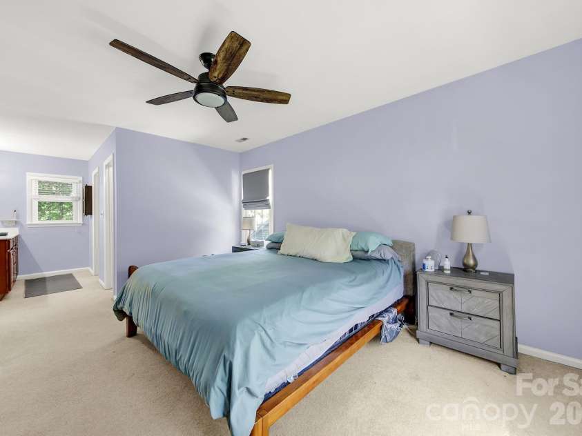 8802 Kirchenbaum Drive, Charlotte, NC 28210.  MLS# CAR4370557, YatesRealty ID 28348. 