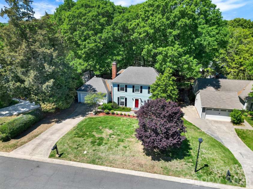 8802 Kirchenbaum Drive, Charlotte, NC 28210.  MLS# CAR4370557, YatesRealty ID 28348. 