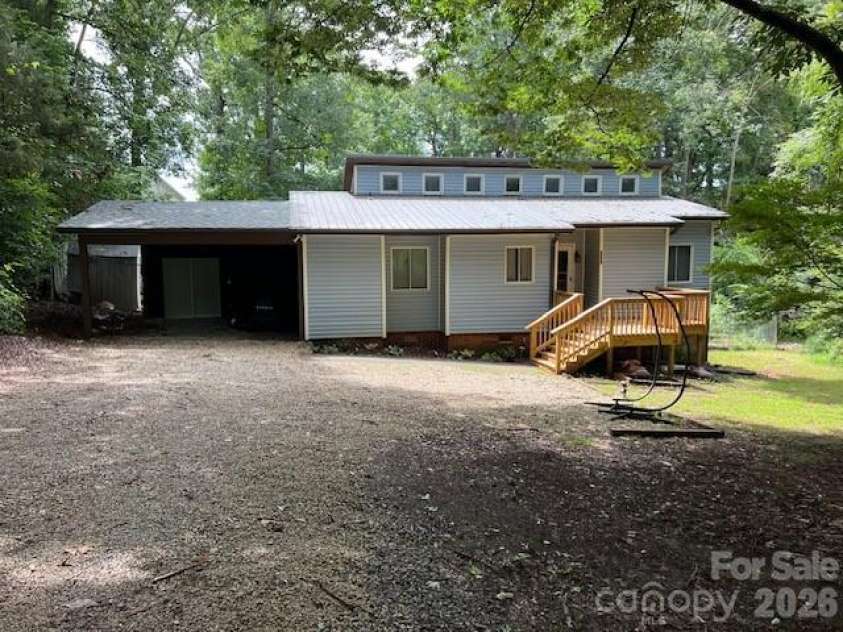 4909 Charmwood Court, Concord, NC 28027.  MLS# CAR4379302, YatesRealty ID 28349. 