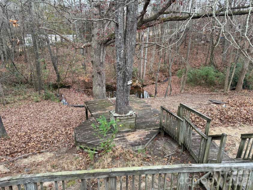 111 Cloverleaf Drive, Clover, SC 29710.  MLS# CAR4334893, YatesRealty ID 2835. BAck Yard