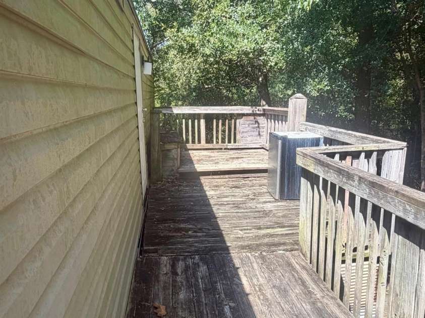 111 Cloverleaf Drive, Clover, SC 29710.  MLS# CAR4417258, YatesRealty ID 2835. 