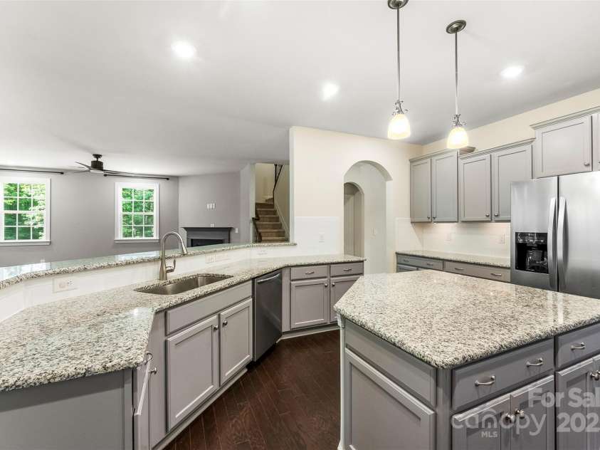 2525 Surveyor General Drive, Waxhaw, NC 28173.  MLS# CAR4274844, YatesRealty ID 28350. 