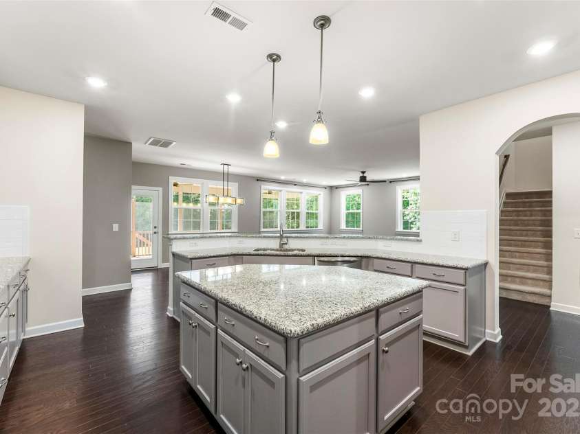 2525 Surveyor General Drive, Waxhaw, NC 28173.  MLS# CAR4274844, YatesRealty ID 28350. 