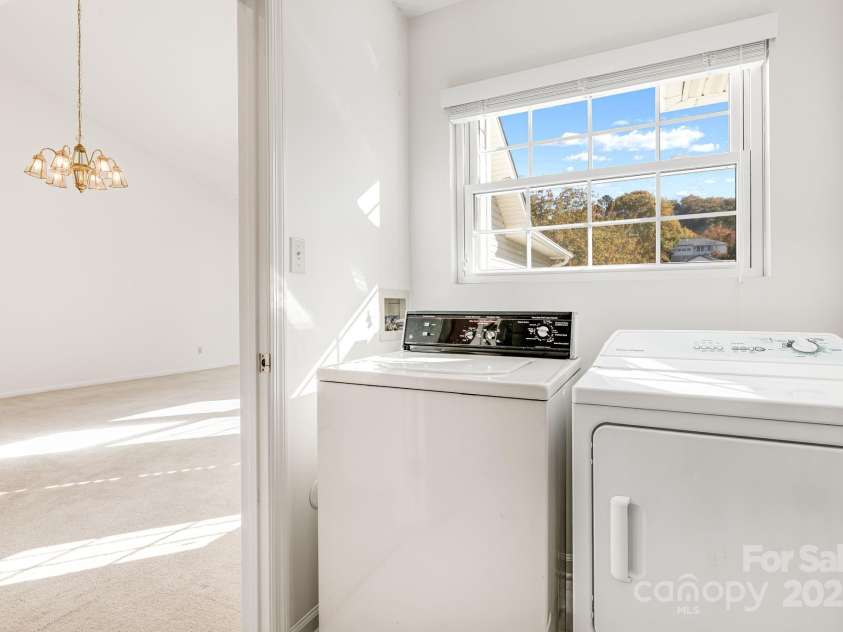 4 Gatehouse Court, Asheville, NC 28803.  MLS# CAR4274823, YatesRealty ID 28351. 