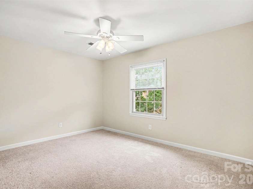 6617 Bunker Hill Circle, Charlotte, NC 28210.  MLS# CAR4383637, YatesRealty ID 28351. 