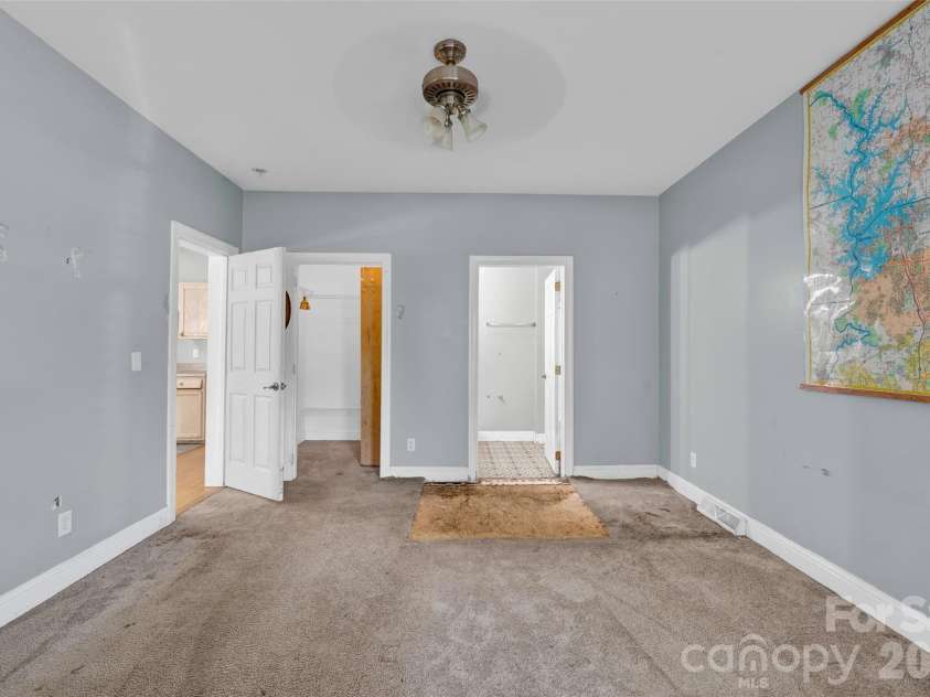105 Queensbury Road, Troutman, NC 28166.  MLS# CAR4386419, YatesRealty ID 28354. 