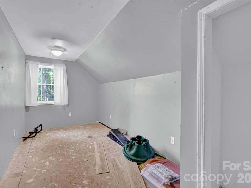 105 Queensbury Road, Troutman, NC 28166.  MLS# CAR4386419, YatesRealty ID 28354. 
