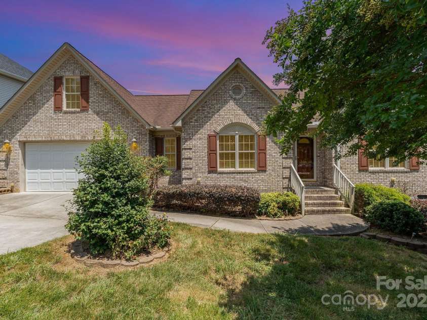 1618 Secret Garden Court, Salisbury, NC 28146.  MLS# CAR4277840, YatesRealty ID 28356. 