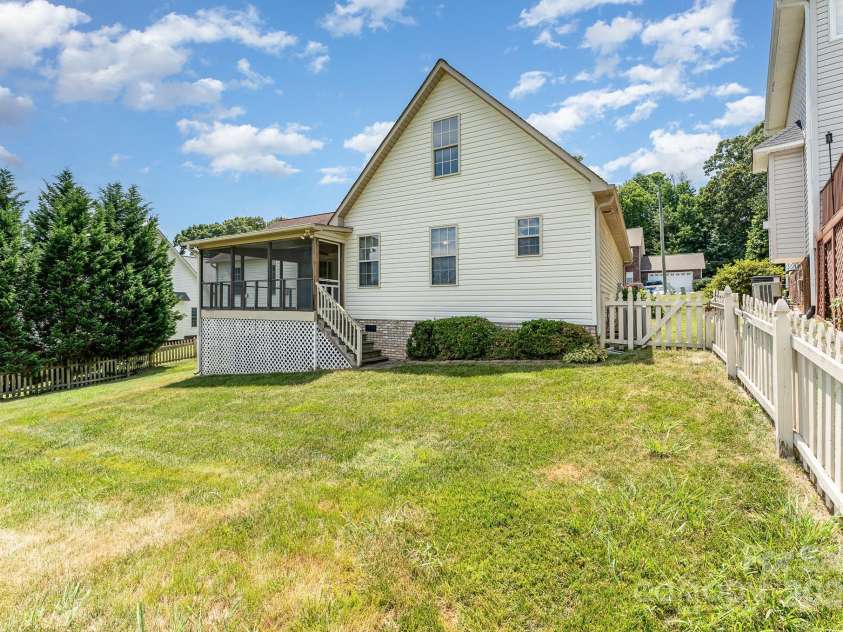1618 Secret Garden Court, Salisbury, NC 28146.  MLS# CAR4277840, YatesRealty ID 28356. 