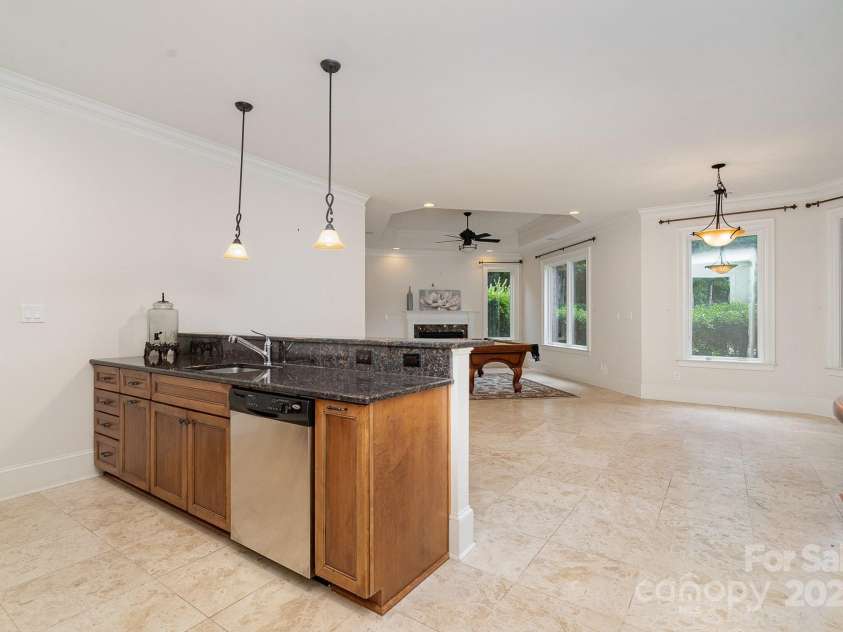 1270 Teeter Farms Drive, Mooresville, NC 28115.  MLS# CAR4277302, YatesRealty ID 28357. 