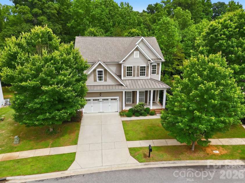 878 Treasure Court, Fort Mill, SC 29708.  MLS# CAR4307682, YatesRealty ID 28358. 