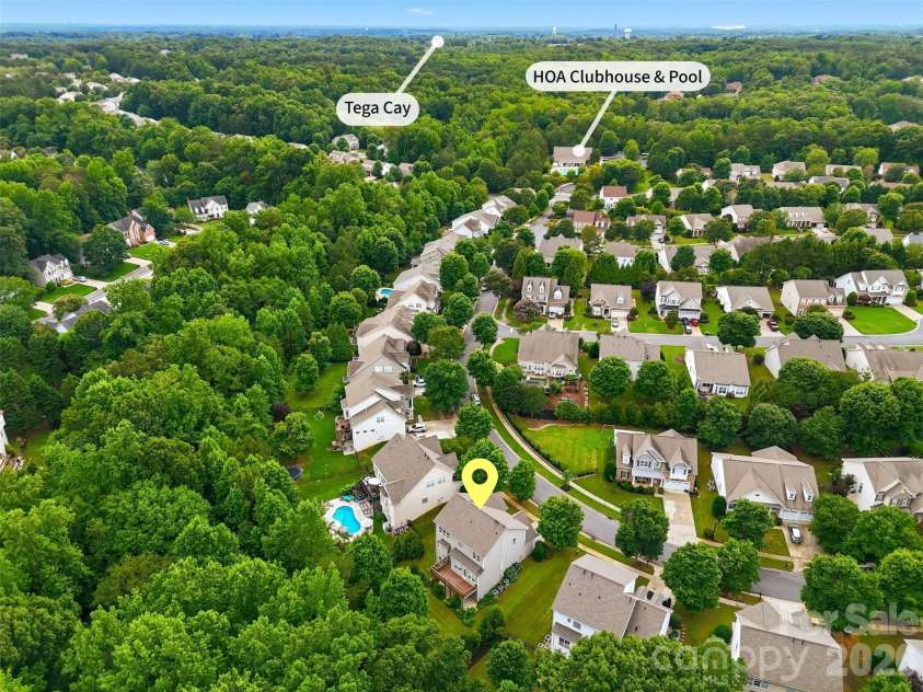 878 Treasure Court, Fort Mill, SC 29708.  MLS# CAR4307682, YatesRealty ID 28358. 