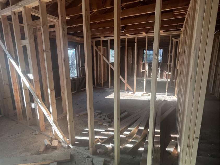 527 Moore Street, Wadesboro, NC 28170.  MLS# CAR4346547, YatesRealty ID 2836. 