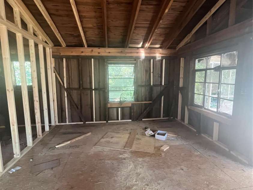 527 Moore Street, Wadesboro, NC 28170.  MLS# CAR4346547, YatesRealty ID 2836. 