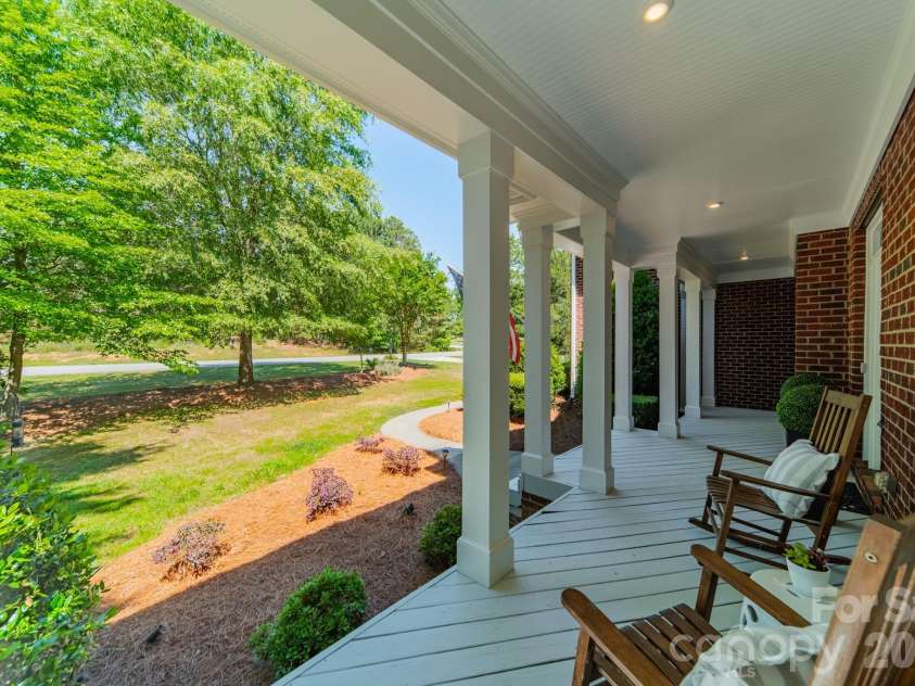 188 Carolina Crossing Drive, York, SC 29745.  MLS# CAR4367522, YatesRealty ID 28360. 
