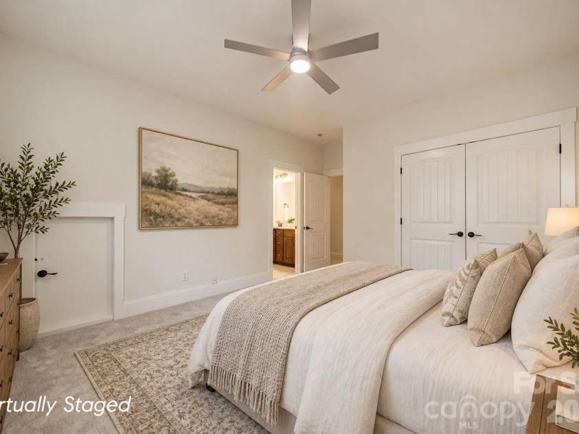 188 Carolina Crossing Drive, York, SC 29745.  MLS# CAR4367522, YatesRealty ID 28360. 