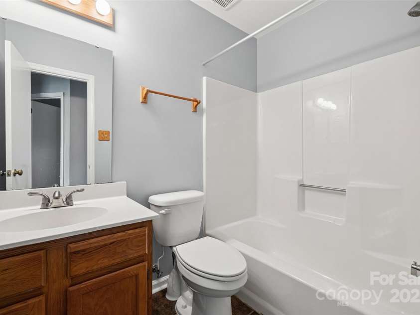 1658 Crestdale Road, Rock Hill, SC 29732.  MLS# CAR4282719, YatesRealty ID 28361. 