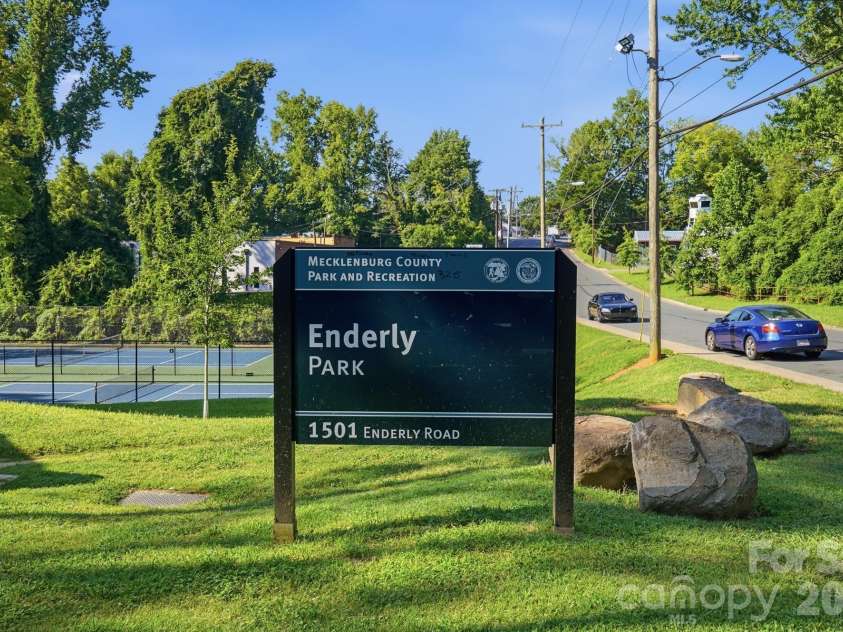 3300 Bonaire Drive, Charlotte, NC 28208.  MLS# CAR4420802, YatesRealty ID 28362. Enderly Park is just 1 block away