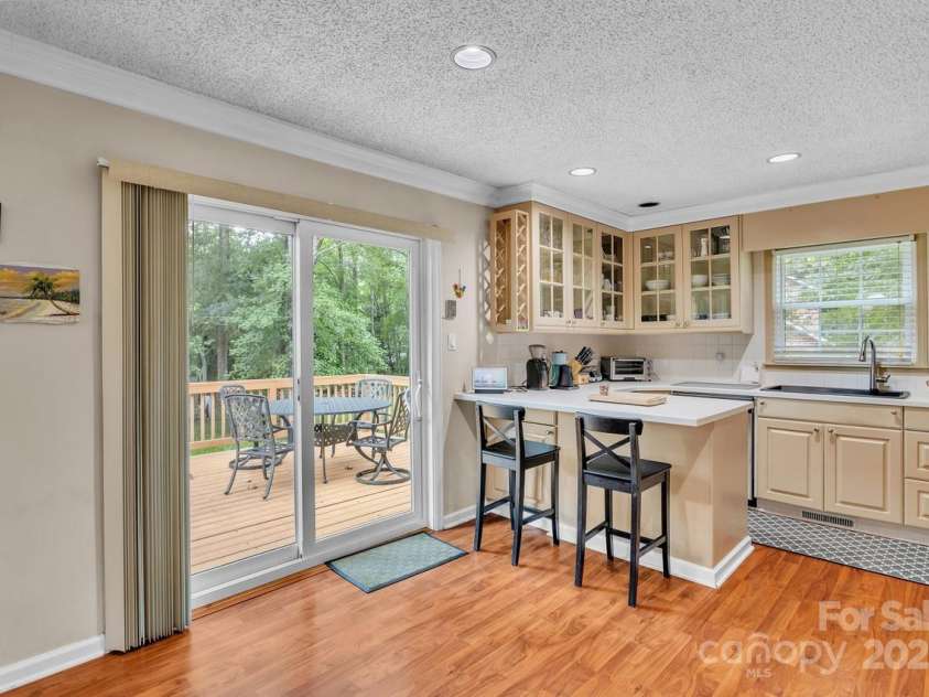 141 Wellington Drive, Salisbury, NC 28144.  MLS# CAR4283531, YatesRealty ID 28363. 