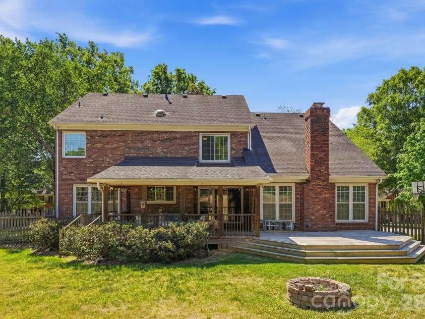 7006 Darnley Place, Charlotte, NC 28226.  MLS# CAR4367074, YatesRealty ID 28363. Rear Exterior