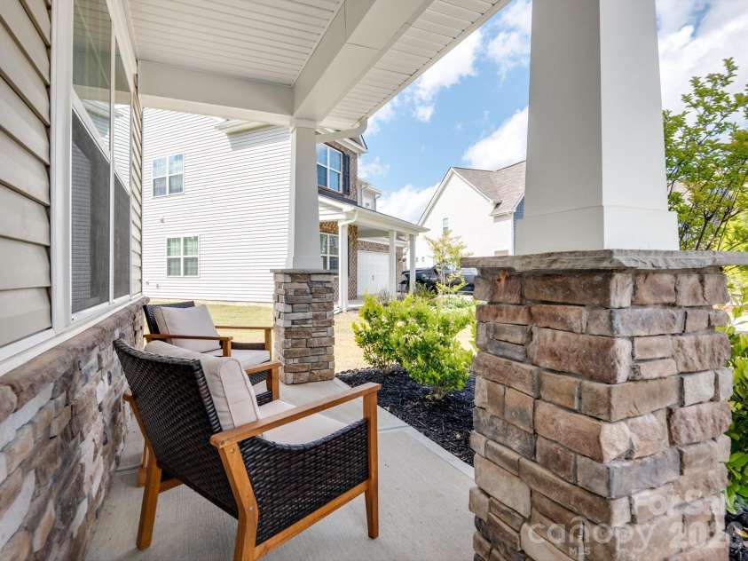 1174 Narrowmouth Court, Lancaster, SC 29720.  MLS# CAR4377744, YatesRealty ID 28364. 
