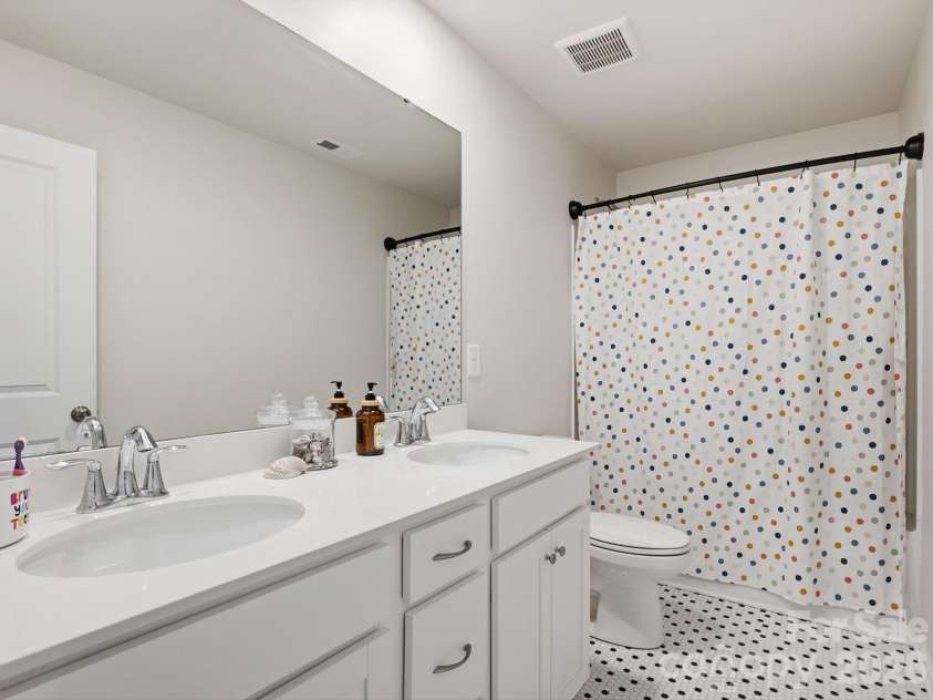 1174 Narrowmouth Court, Lancaster, SC 29720.  MLS# CAR4377744, YatesRealty ID 28364. 