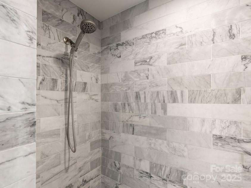 261 Ferree Road, Campobello, SC 29322.  MLS# CAR4284634, YatesRealty ID 28364. 