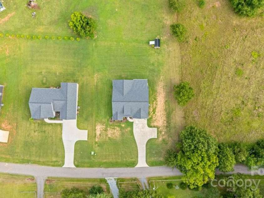 261 Ferree Road, Campobello, SC 29322.  MLS# CAR4284634, YatesRealty ID 28364. 