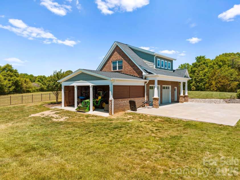 105 George Watkins Trail, Indian Trail, NC 28079.  MLS# CAR4377731, YatesRealty ID 28365. 