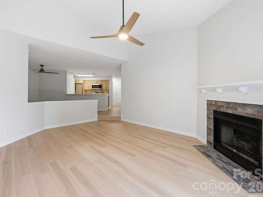 18801 Nautical Drive, Cornelius, NC 28031.  MLS# CAR4383097, YatesRealty ID 28367. 