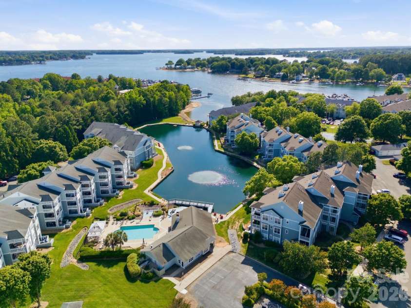 18801 Nautical Drive, Cornelius, NC 28031.  MLS# CAR4383097, YatesRealty ID 28367. 