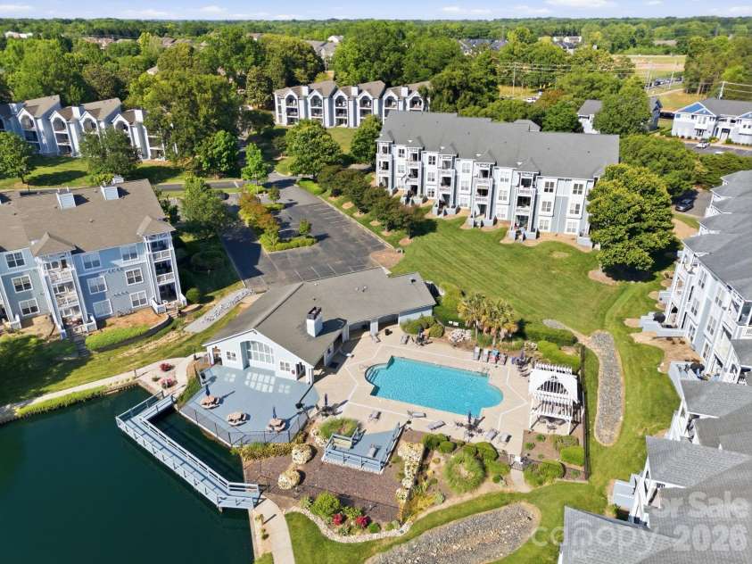 18801 Nautical Drive, Cornelius, NC 28031.  MLS# CAR4383097, YatesRealty ID 28367. 