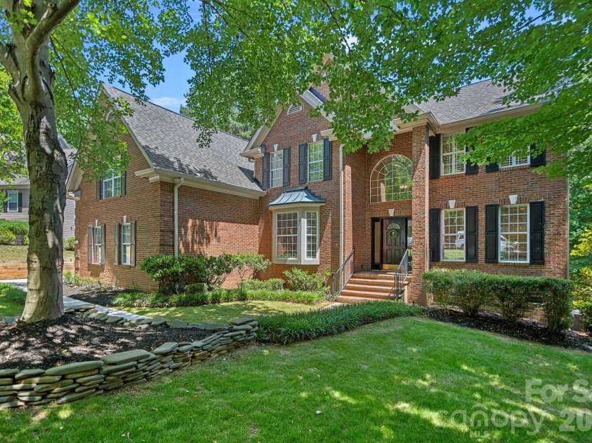 192 Sunrise Circle, Mooresville, NC 28117.  MLS# CAR4384402, YatesRealty ID 28368. 