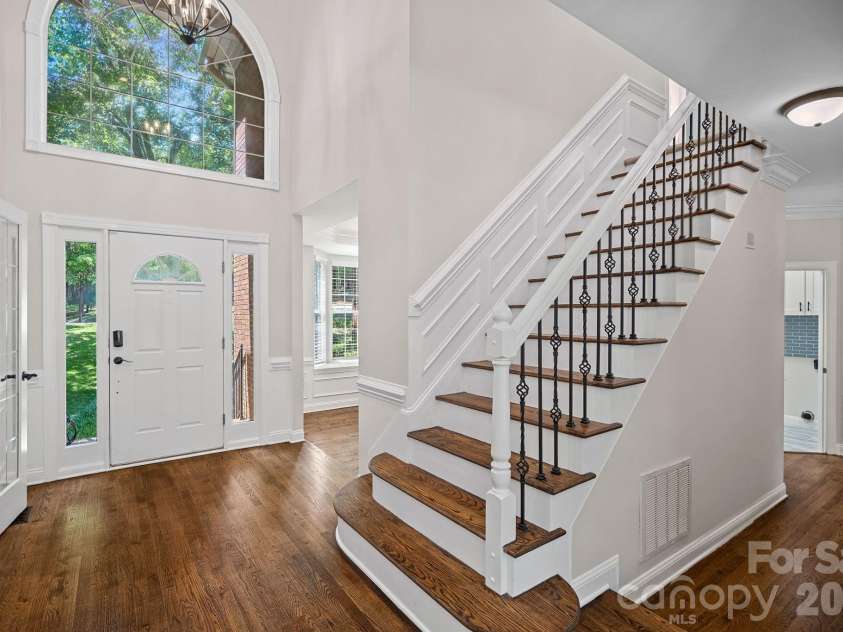192 Sunrise Circle, Mooresville, NC 28117.  MLS# CAR4384402, YatesRealty ID 28368. 