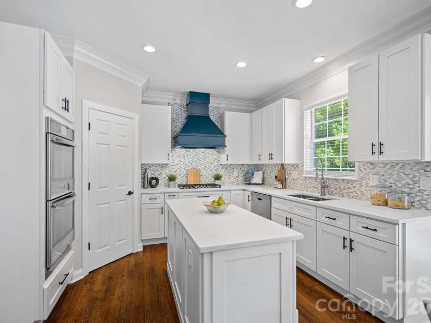 192 Sunrise Circle, Mooresville, NC 28117.  MLS# CAR4384402, YatesRealty ID 28368. 