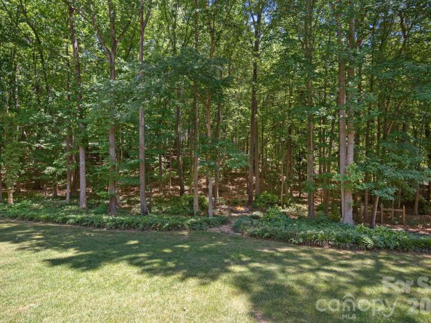 192 Sunrise Circle, Mooresville, NC 28117.  MLS# CAR4384402, YatesRealty ID 28368. 