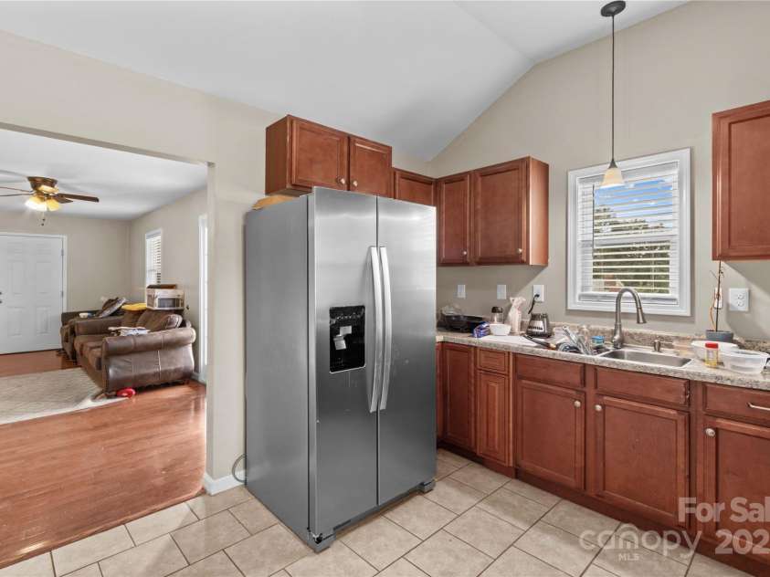 106 Emlee Street, Lexington, NC 27295.  MLS# CAR4312427, YatesRealty ID 2837. 