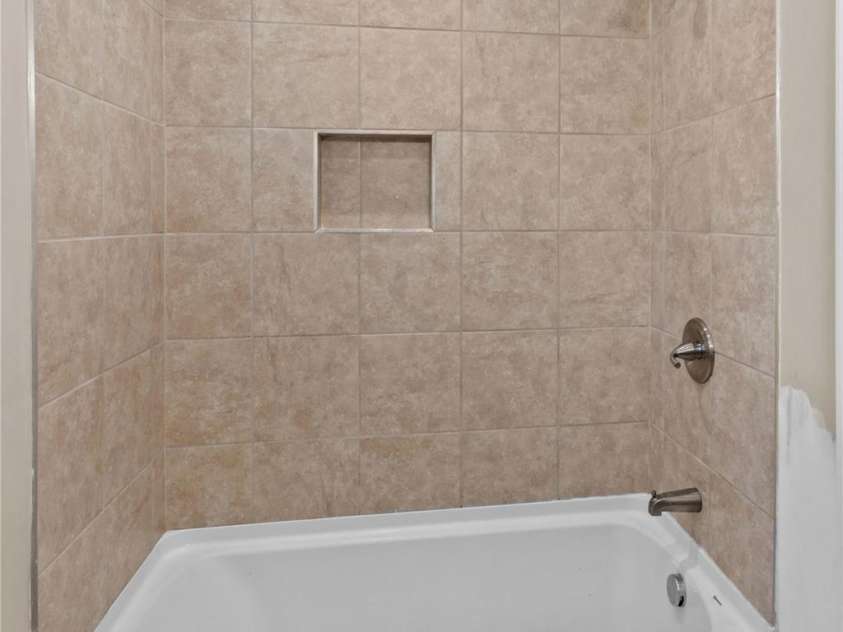 106 Emlee Street, Lexington, NC 27295.  MLS# CAR4312427, YatesRealty ID 2837. 