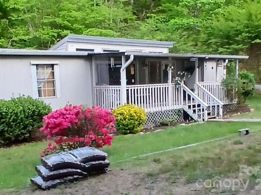 4230 Chimney Rock Road, Hendersonville, NC 28792.  MLS# CAR4309890, YatesRealty ID 2837. 