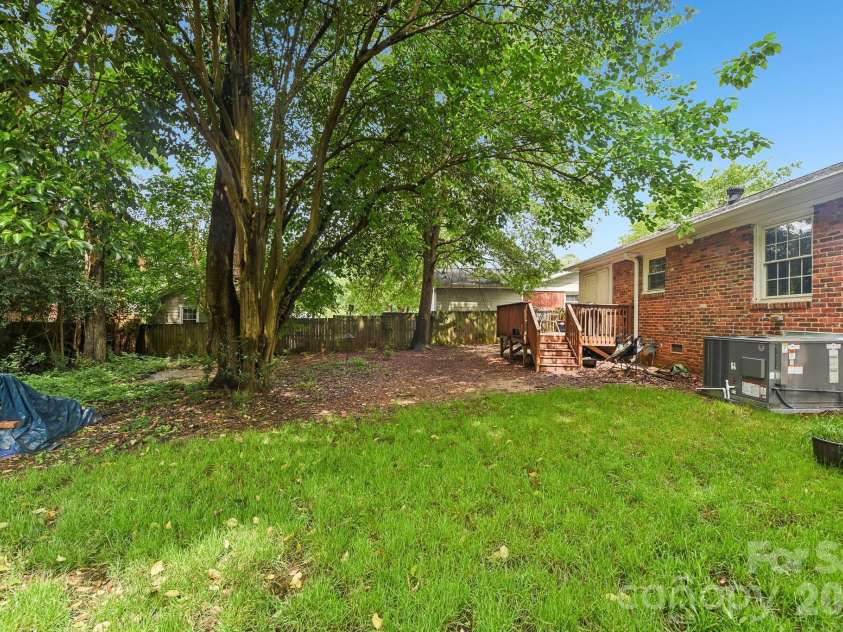 933 Clanton Road, Charlotte, NC 28217.  MLS# CAR4384837, YatesRealty ID 28371. 