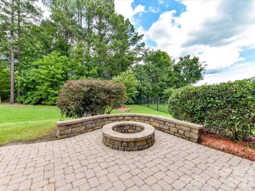 9154 Perseverance Drive, Harrisburg, NC 28075.  MLS# CAR4380403, YatesRealty ID 28372. 