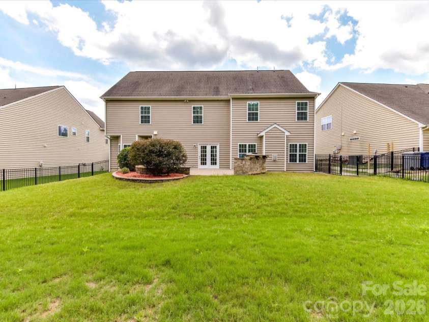 9154 Perseverance Drive, Harrisburg, NC 28075.  MLS# CAR4380403, YatesRealty ID 28372. 