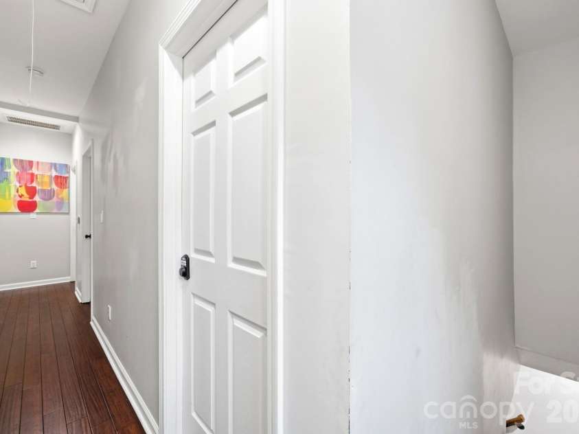 633 Grace Street, Gastonia, NC 28052.  MLS# CAR4387778, YatesRealty ID 28373. 