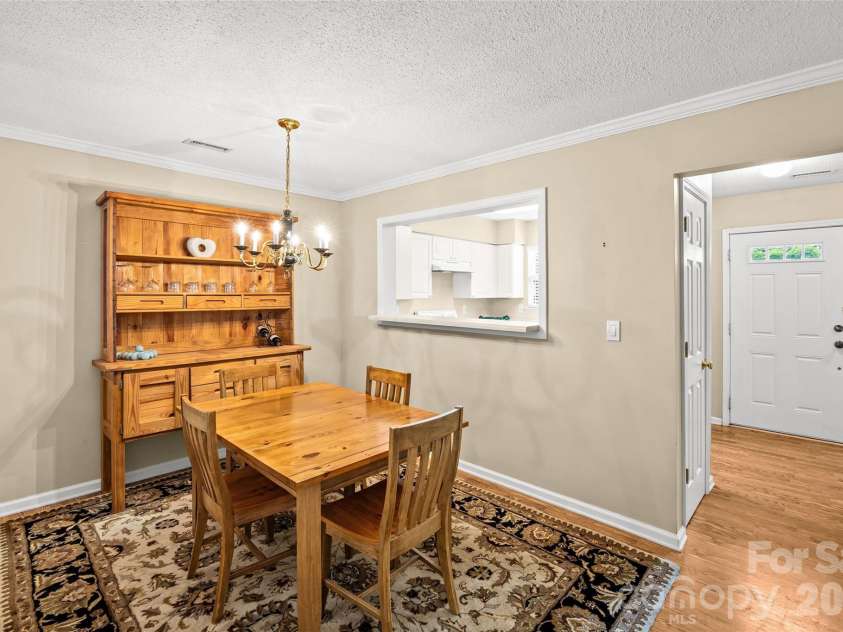 4259 Melrose Club Drive, Matthews, NC 28105.  MLS# CAR4387536, YatesRealty ID 28374. 