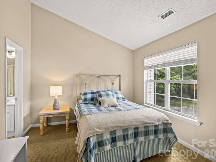 4259 Melrose Club Drive, Matthews, NC 28105.  MLS# CAR4387536, YatesRealty ID 28374. 
