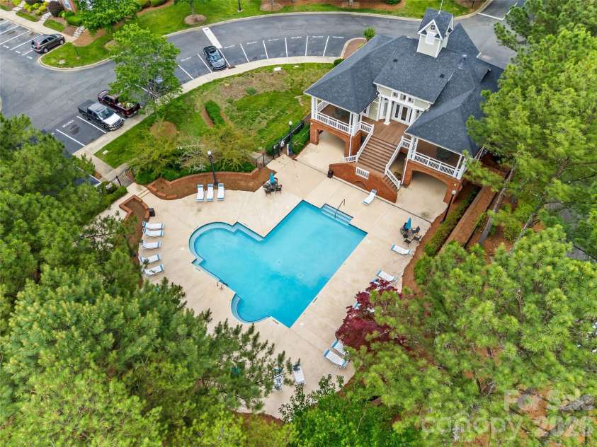 4259 Melrose Club Drive, Matthews, NC 28105.  MLS# CAR4387536, YatesRealty ID 28374. 