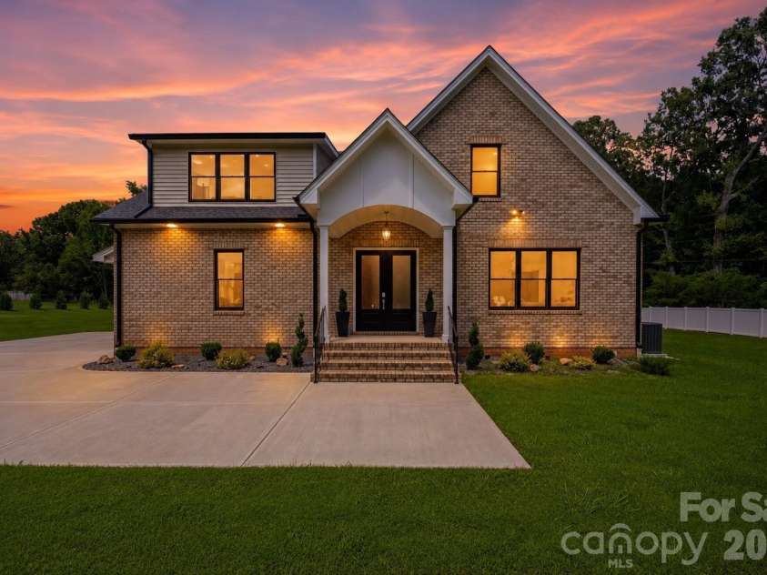 112 Jim Parker Road, Wesley Chapel, NC 28110.  MLS# CAR4409047, YatesRealty ID 28376. 