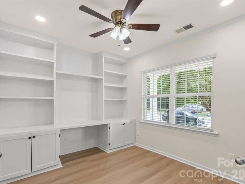 2701 Southern Trace Drive, Waxhaw, NC 28173.  MLS# CAR4388366, YatesRealty ID 28377. 