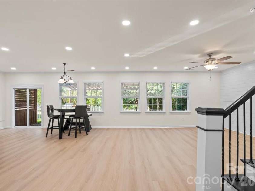 2701 Southern Trace Drive, Waxhaw, NC 28173.  MLS# CAR4388366, YatesRealty ID 28377. 