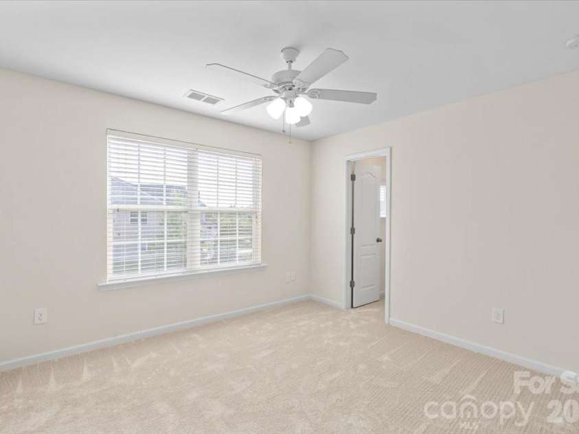 2701 Southern Trace Drive, Waxhaw, NC 28173.  MLS# CAR4388366, YatesRealty ID 28377. 